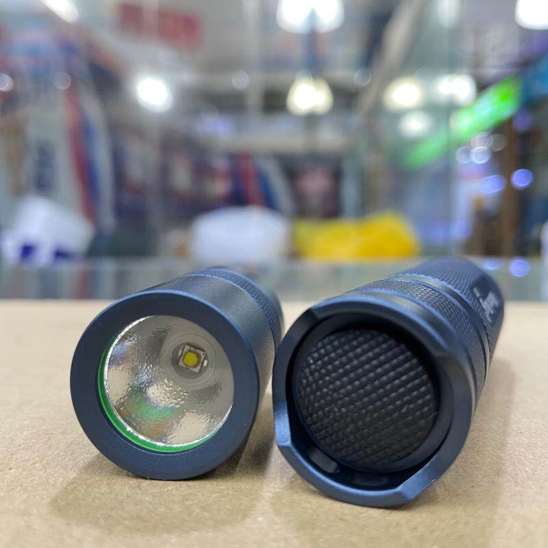 Small straight SST20 white light warm floodlight household outdoor 18650 rechargeable strong light flashlight aluminum alloy waterproof