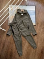 Suit.military green