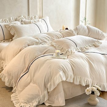 Winter Thickeneded and Warm Carved Milk Velvet Four-Piece Set Class a Maternal and Infant Grade Double-Sided Velvet Coral Velvet Quilt Cover and Fitted Sheet