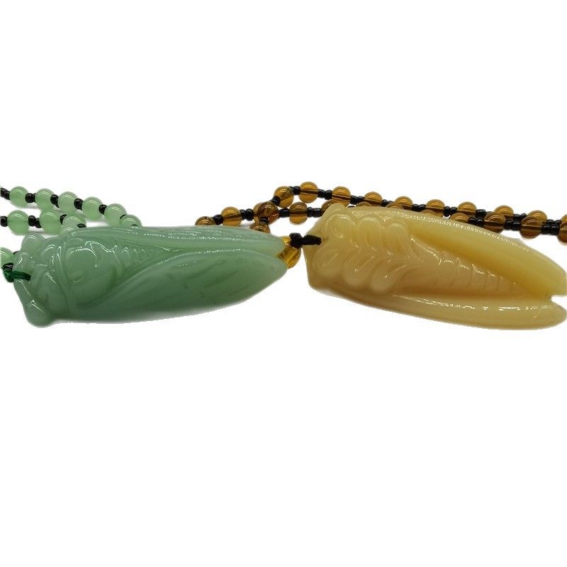 Huanglong Jade Golden Cicada Necklace, Long Style, Individually Packaged, a Sensation-Making Pendant, Suitable as a Gift for Temple Fairs, Scenic Spots, and Travel Agencies