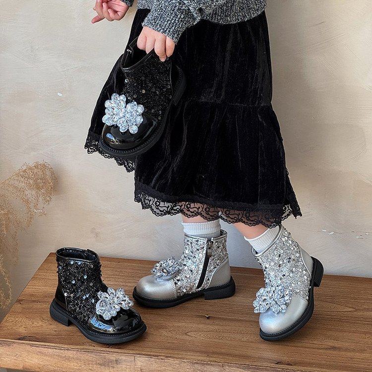 Girls Princess Short Boots Autumn and Winter Children's Boots Sequined Crystal Princess Shoes Silver Style Little Girls Martin Boots