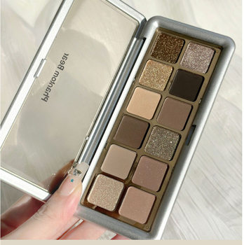 Phantom Bear Dopamine Twelve Color Eye Shadow Plate Earth Color Eye Shadow Gray Powder Low Saturation Pearlescent Diamond Matte