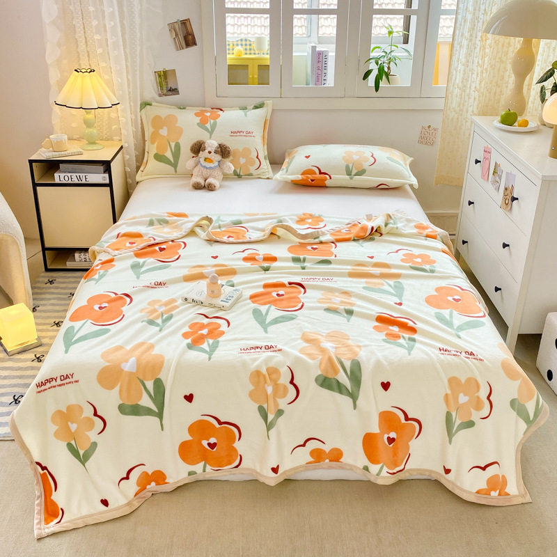 Double-sided milk velvet flannel multifunctional printed blanket shawl blanket lunch break blanket wholesale foreign trade cross-border gifts
