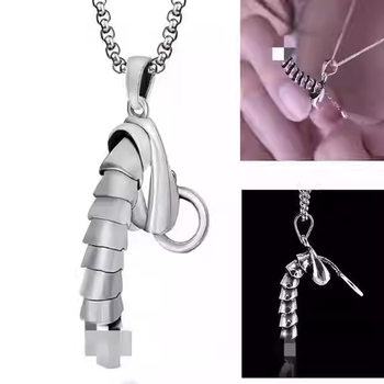 European and American Quirky Chicken Pendant Necklace Jewelry Niche Design Hip-Hop Street Sweatshirt Collarbone Chain Men's Cool and Handsome