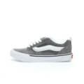 Off-white vasn