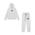 685 white