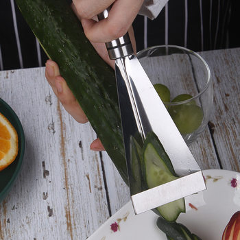 Household stainless steel fruit carving knife Apple shaper striped carving knife cucumber disc pattern cutter