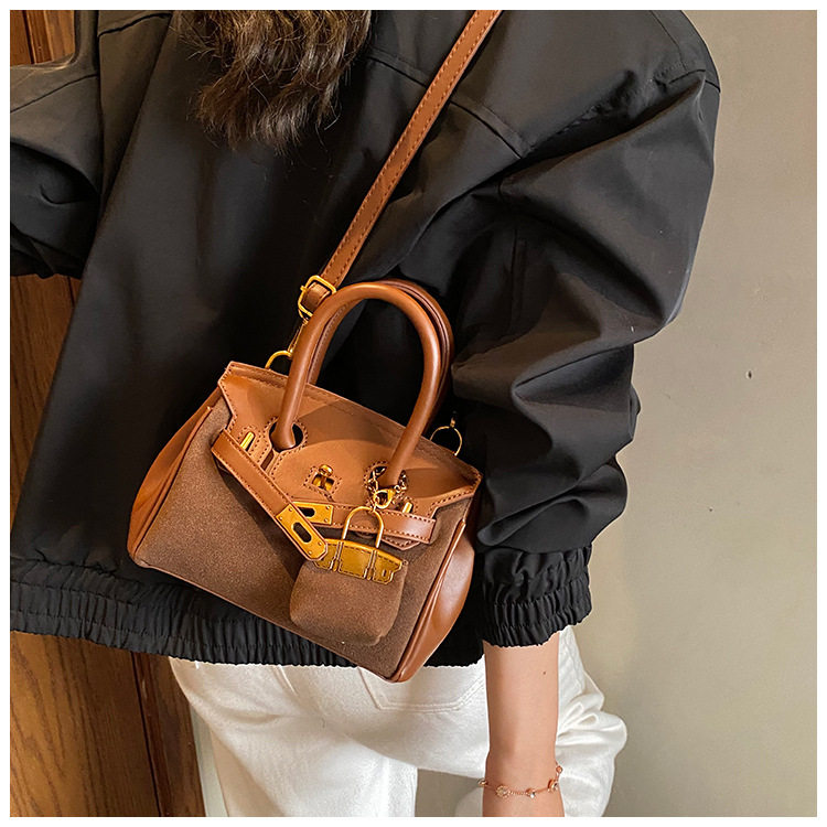 O1CN01OqRzVf2IRDN6IP7cE !!2207805539282 0 cib