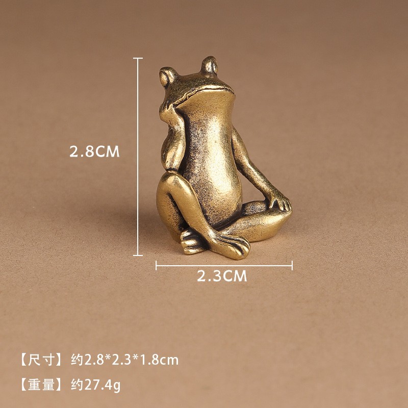 Vintage Brass Creative Desktop Ornament Lucky Frog Paperweight Tea Pet Handheld Piece Old Bronze Wholesale