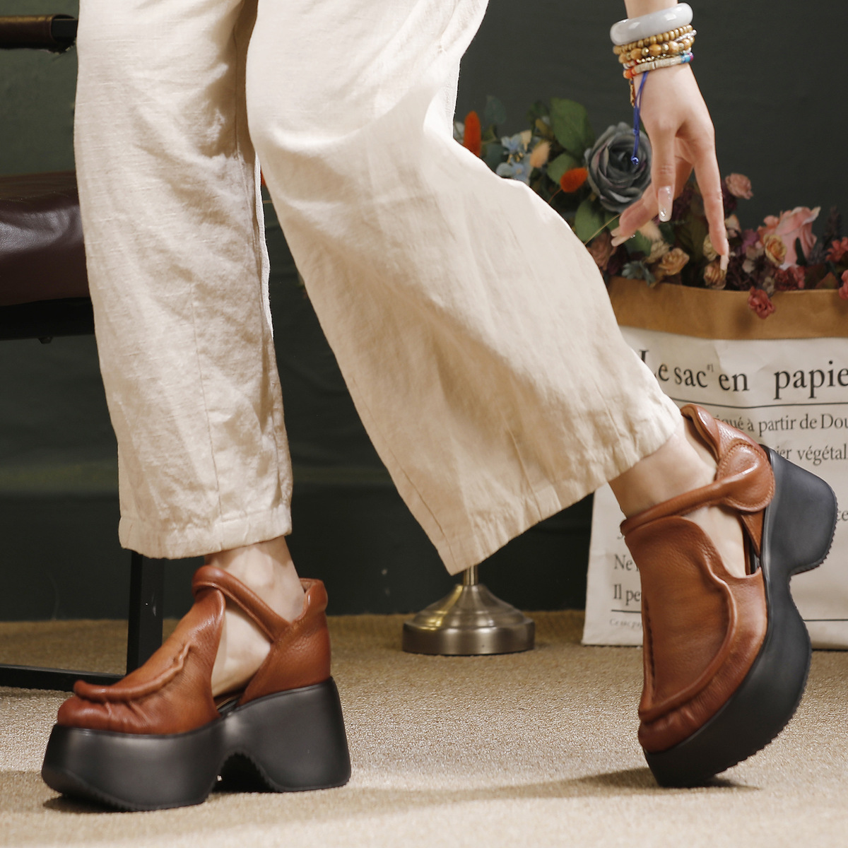 Sandal La Mã nữ da bò thật đế dày gót xuồng mũi tròn — màu đen, Màu nâu