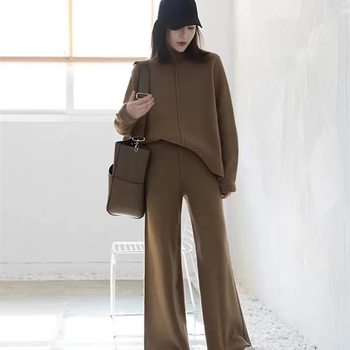 Casual Fashion Suit for Women Autumn and Winter 2024 New Retro Style Slit Sweater Knitted Wide Leg Pants Two-Piece Set