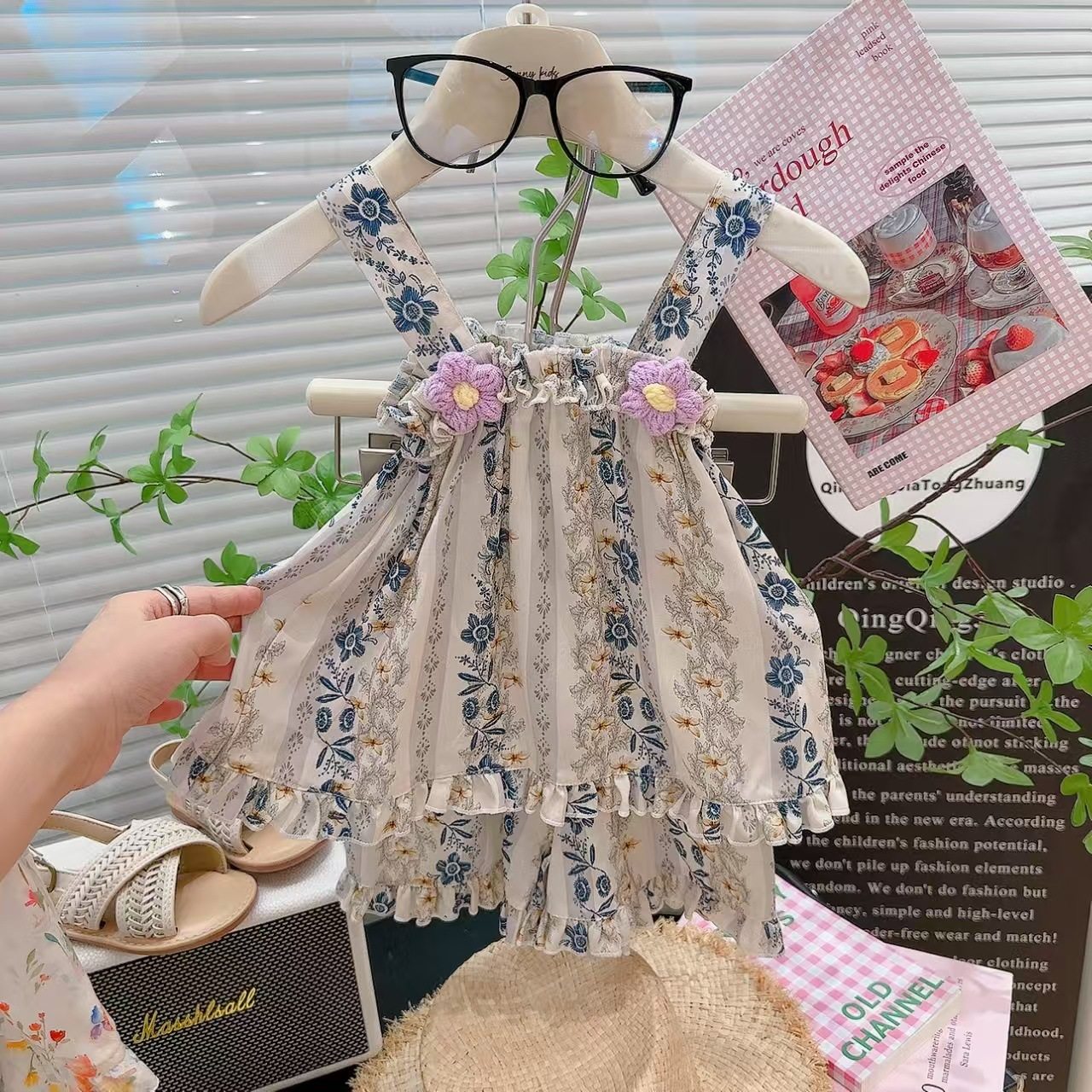 New Girls' Floral Print Set, Stylish Baby Spaghetti Strap Two-Piece with Crochet Flower Ruffled Lace