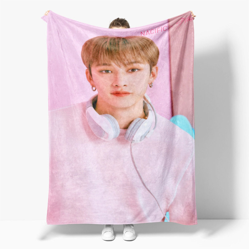 Stray Boys Stray Kids Flannel Blanket Four Seasons Blanket Home Office Air-conditioning Blanket Cross-border Customization