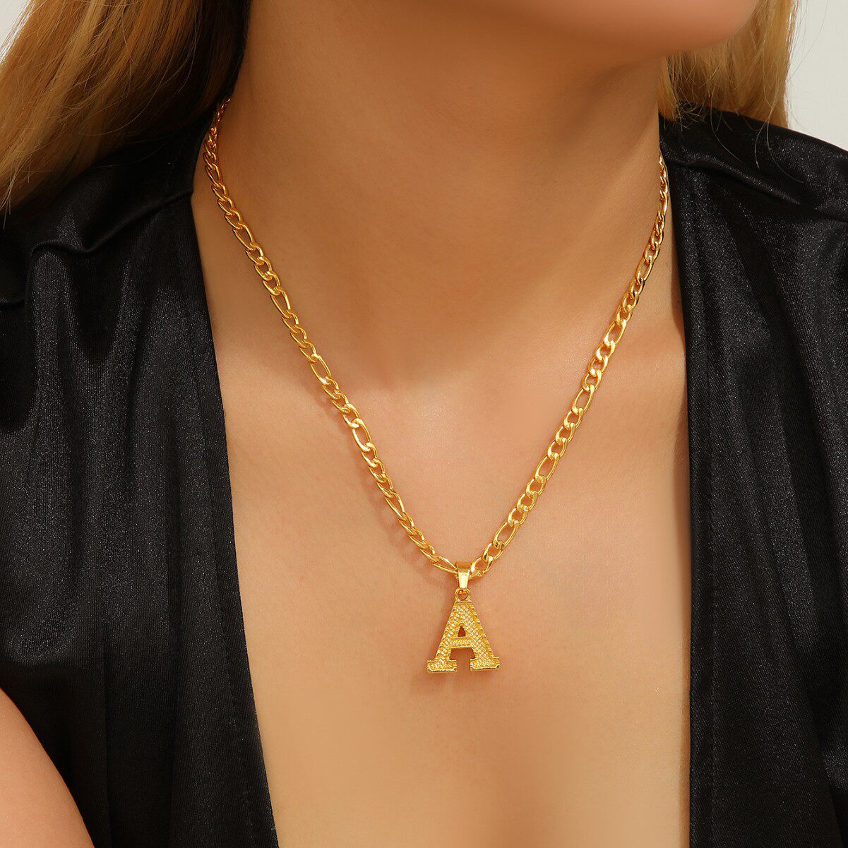 Cross-Border Fashion 26 Letter Necklace Stainless Steel Chain with Letter Pendant High-End Versatile Necklace Wholesale