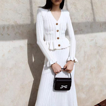 in stock 2024 autumn new waist bell sleeve knitted top fishtail hip overskirt two-piece skirt suit