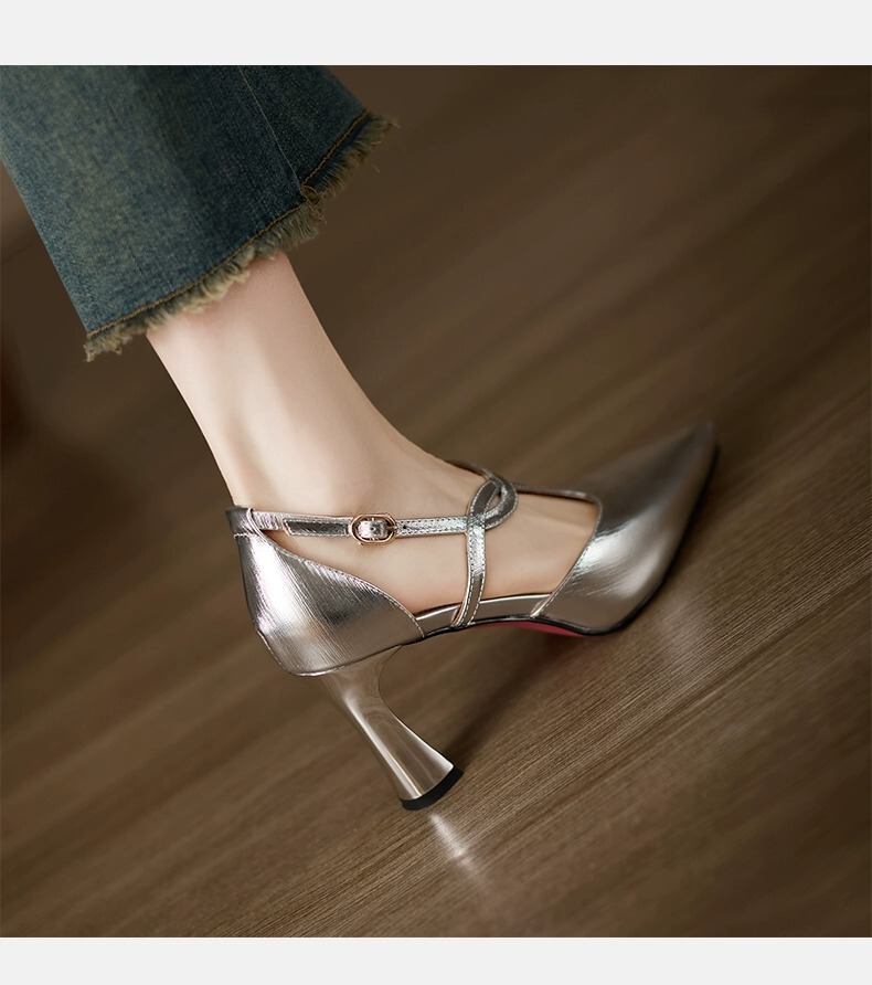Sandal nữ mũi nhọn quai mảnh gót thô phong cách cổ điển — Màu bạc, Màu súng