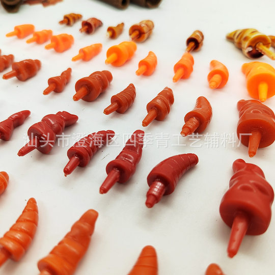 65 specifications Christmas snowman nose plastic plush doll accessories Christmas old man doll craft accessories
