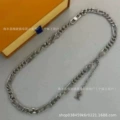 #39 Single-Link Chain with Floral Tag Necklace (White Gold Tone)