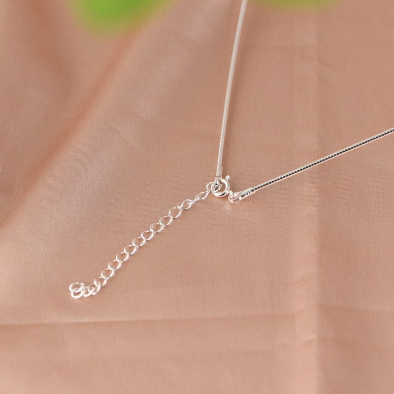 Golden Deer King S925 Silver Collar Artistic Fashion 1.2mm Snake Bone Chain Necklace Simple Design Women's Necklace Silver Jewelry