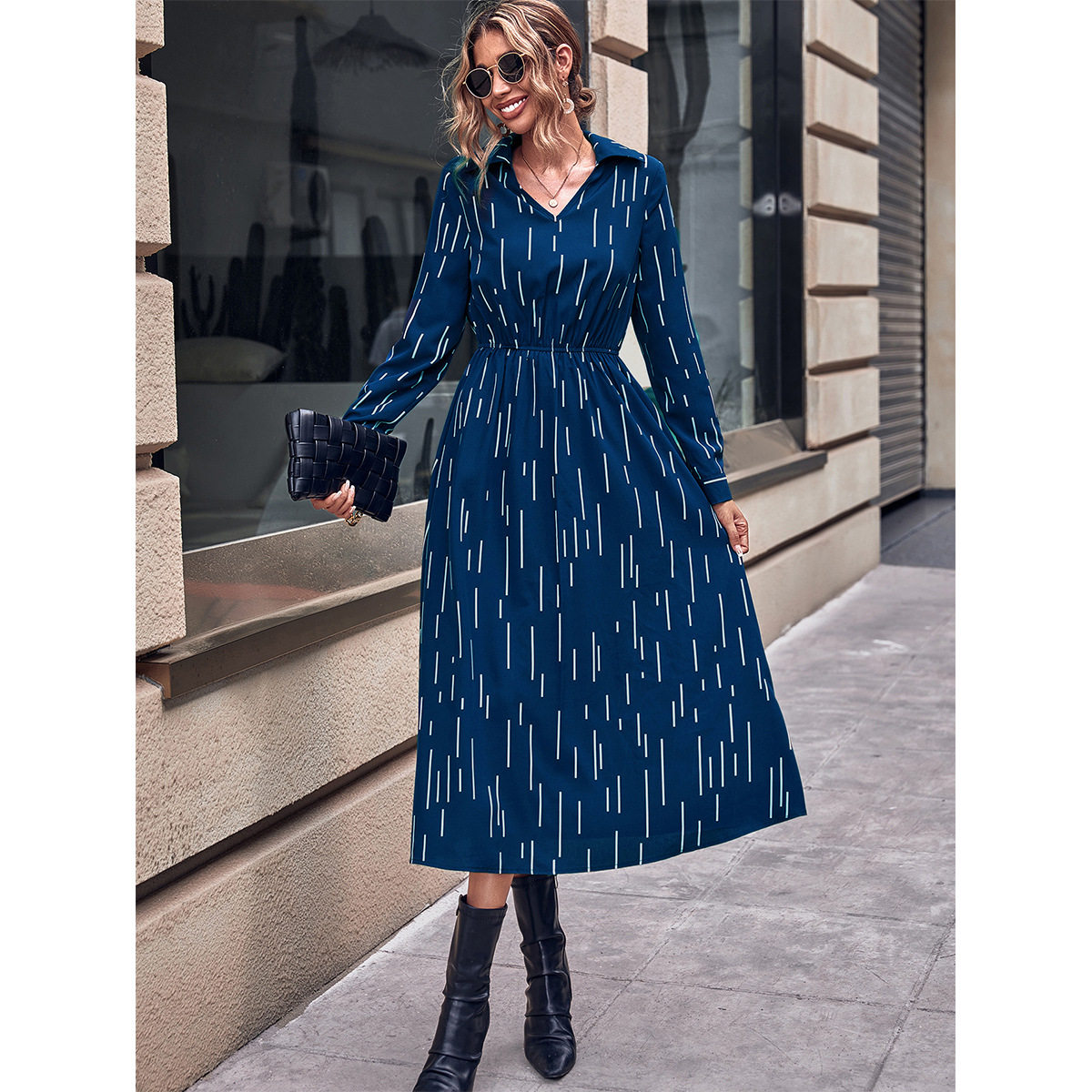 Klein Blue Long Sleeve Dress Elegant Design Comfortable Fit Versatile Style Perfect for Parties or Casual Wear