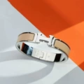 Platinum milk tea h bracelet