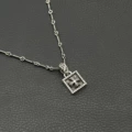 Twist chain