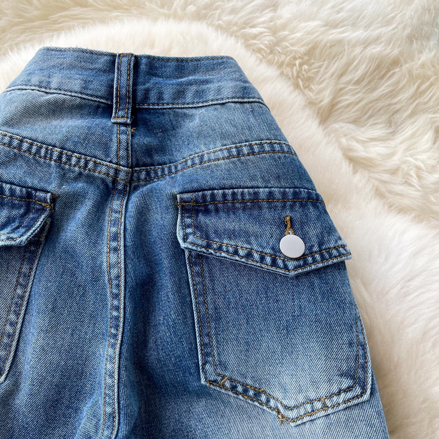 High Waisted Wide Leg Jeans for Women Vintage American Style Loose Fit Flared Hem Summer Fashion Wholesale Available