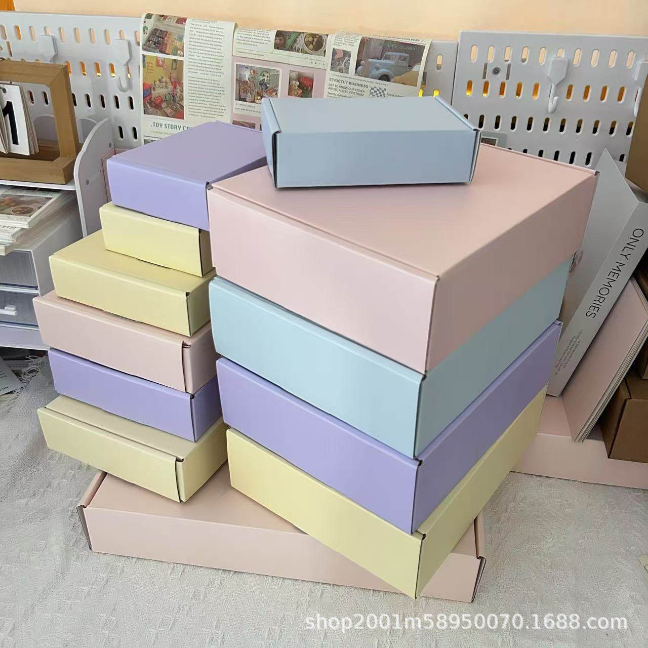 Colorful Airplane Boxes, High-End Cartons, Gift Boxes, Packaging Cartons, Express Packaging, Ready-Made Clothes, Small Cards, Items