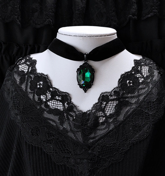 Amazon Cross Border Gothic Mirror Green Crystal Pendant Necklace Fashion New Velvet Collar Necklace