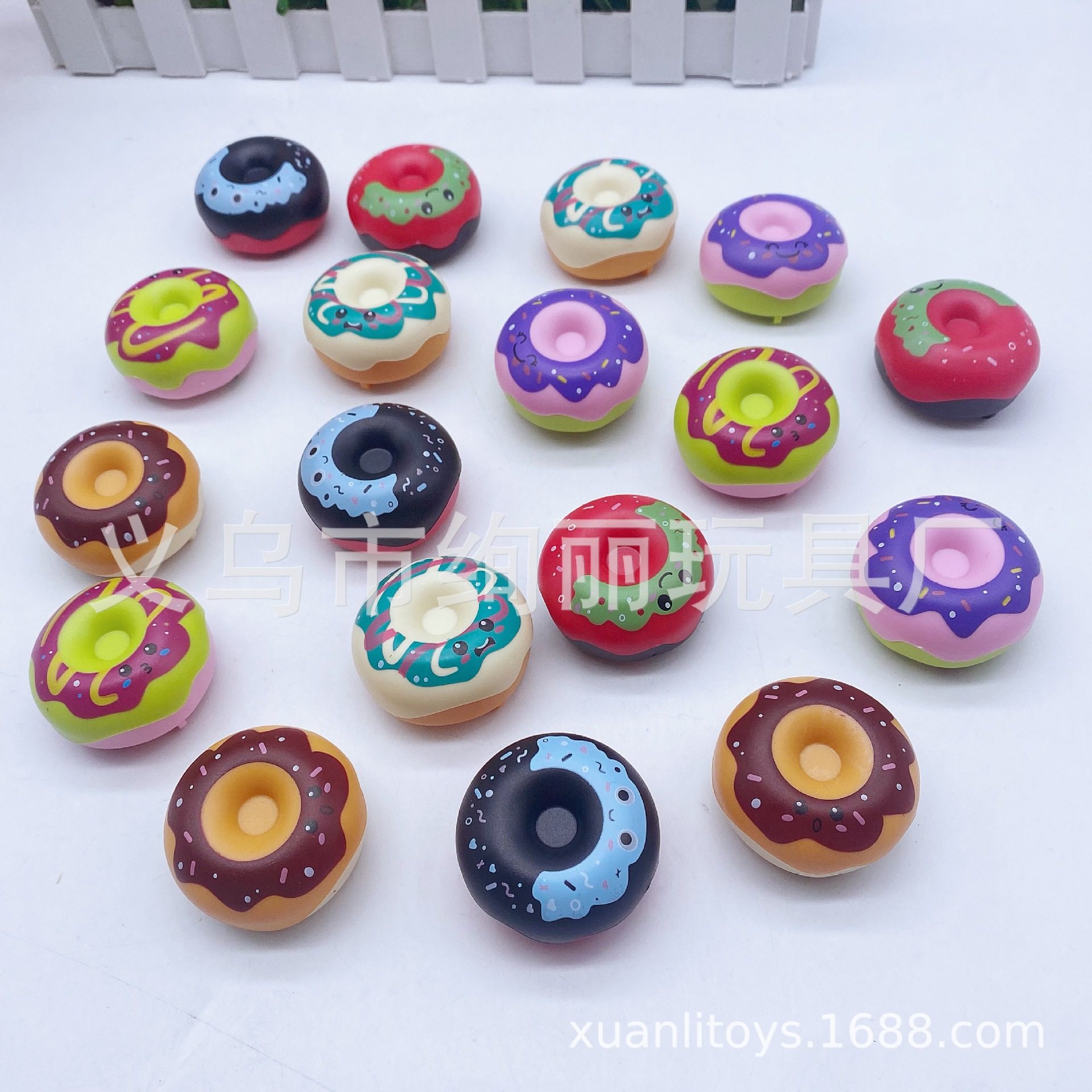 新款回力车 甜甜圈回力车 惯性车子玩具  幼儿园礼品跨境玩具