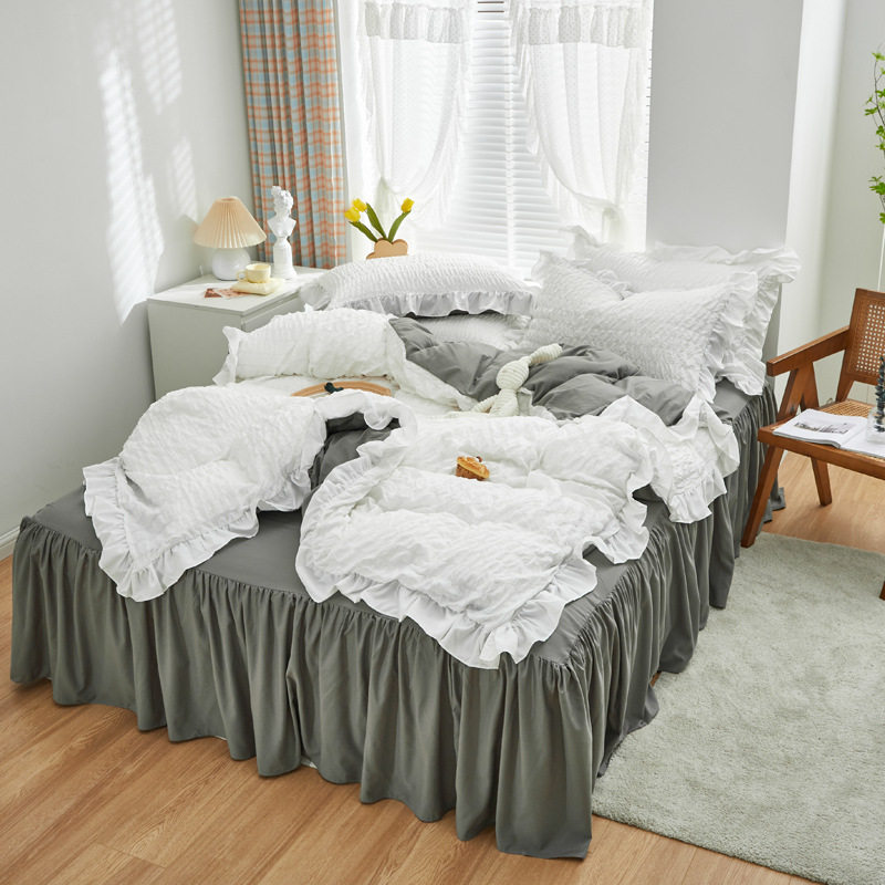 Cross-border Japanese size cross-border exclusive for Korean princess style bubble gauze flounce bed skirt three or four piece set