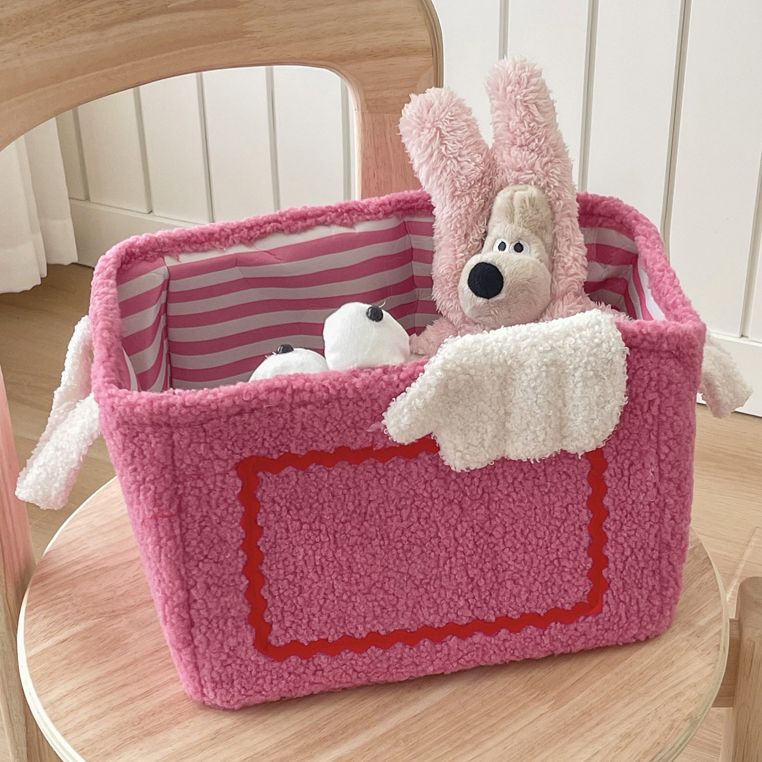 Small Monster Storage Basket Home Finishing Plush Funny Small Wings Sundry Storage Box Toy Snack Storage Basket