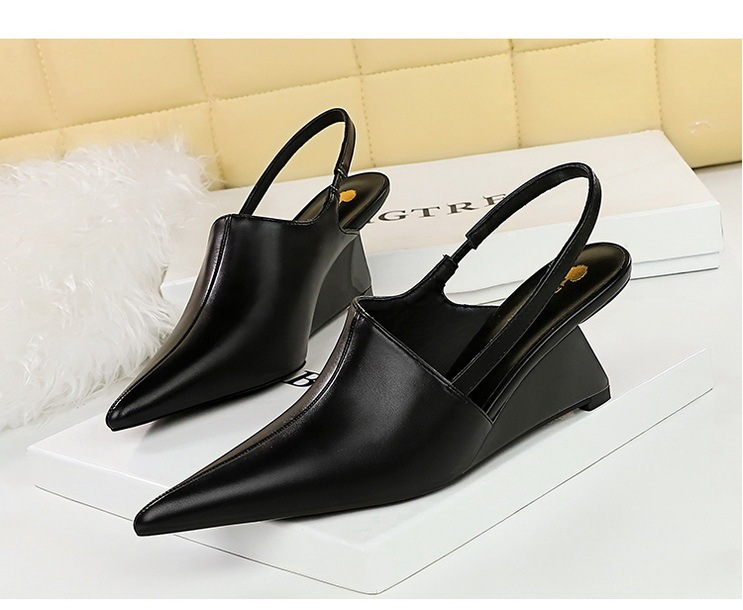 Giày cao gót nữ mũi nhọn gót dốc 6.5cm phối quai hậu khoét lỗ — Màu đen, Màu mơ, Màu trắng