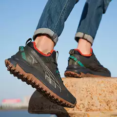 Large Size Export Outdoor Travel Waterproof Non-Slip Lightweight Hiking Shoes Professional Hiking Shoes Men's Shoes Cross-Country Running Shoes