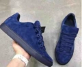 Blue velvet low top