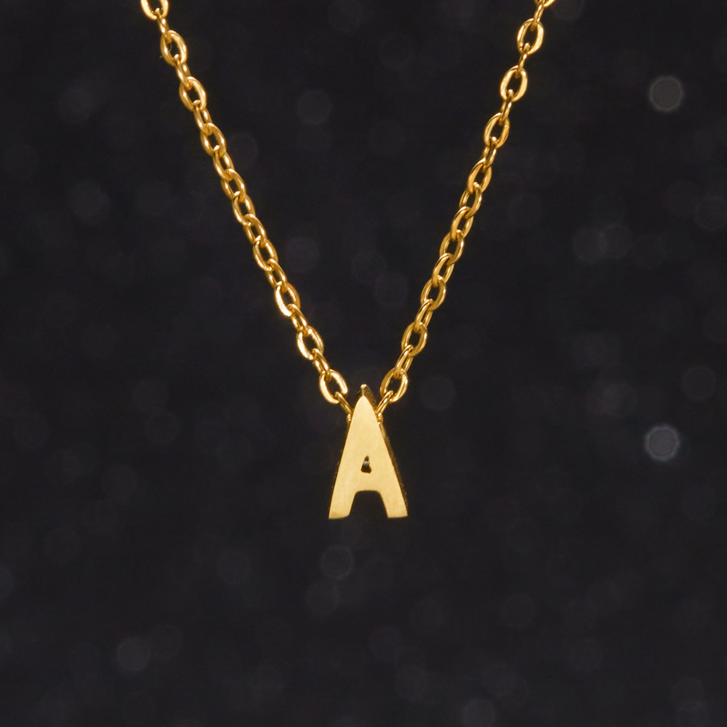 European and American cross-border fashion titanium steel 26 letters necklace temperament stainless steel simple all-match clavicle chain necklace
