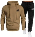 Color black label