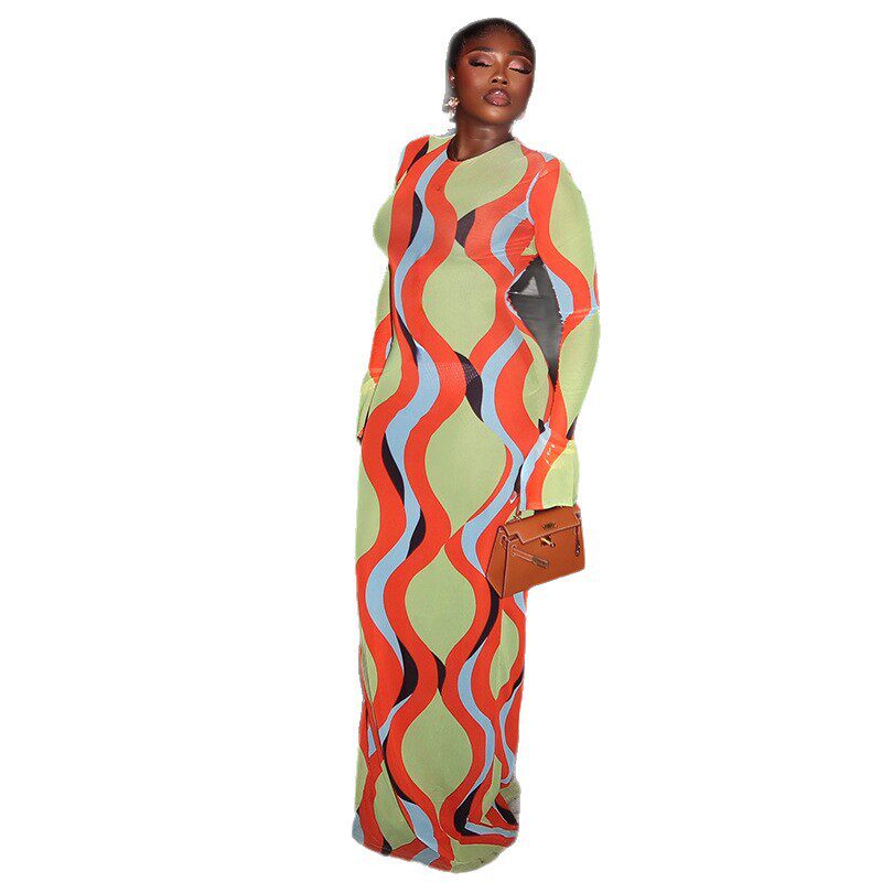 Fashionable Womens Bodycon Dress Round Neck Long Sleeve Comfortable Fit Versatile for Casual or Evening Wear