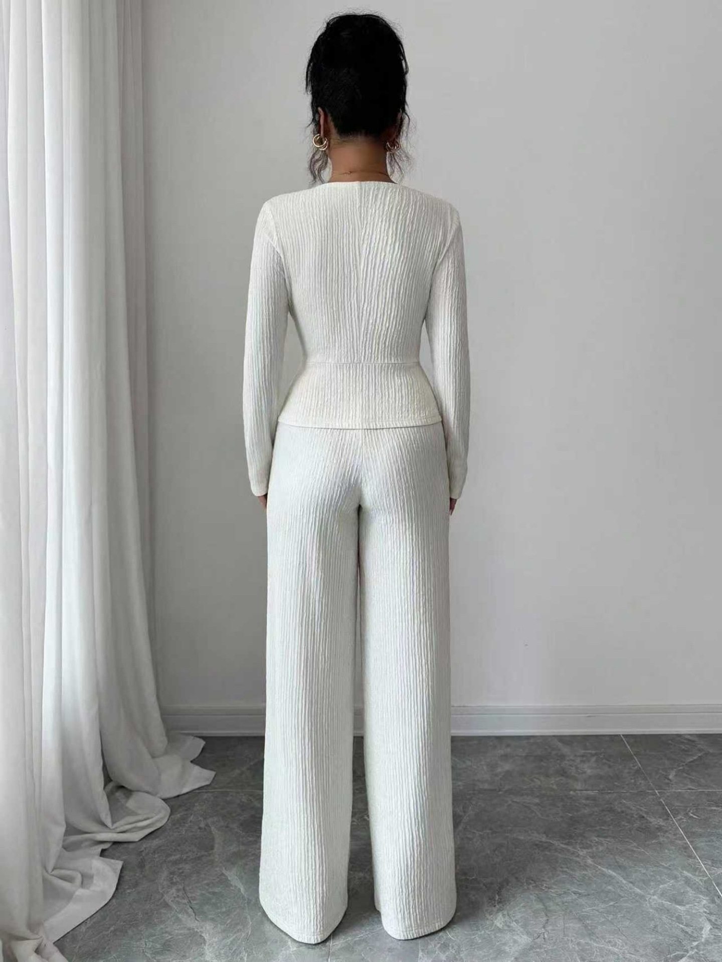 2025 New Autumn and Winter Casual Sports Suit, Lazy Style Slim Sweater, High Waist Knitted Wide Leg Pants Two-Piece Suit