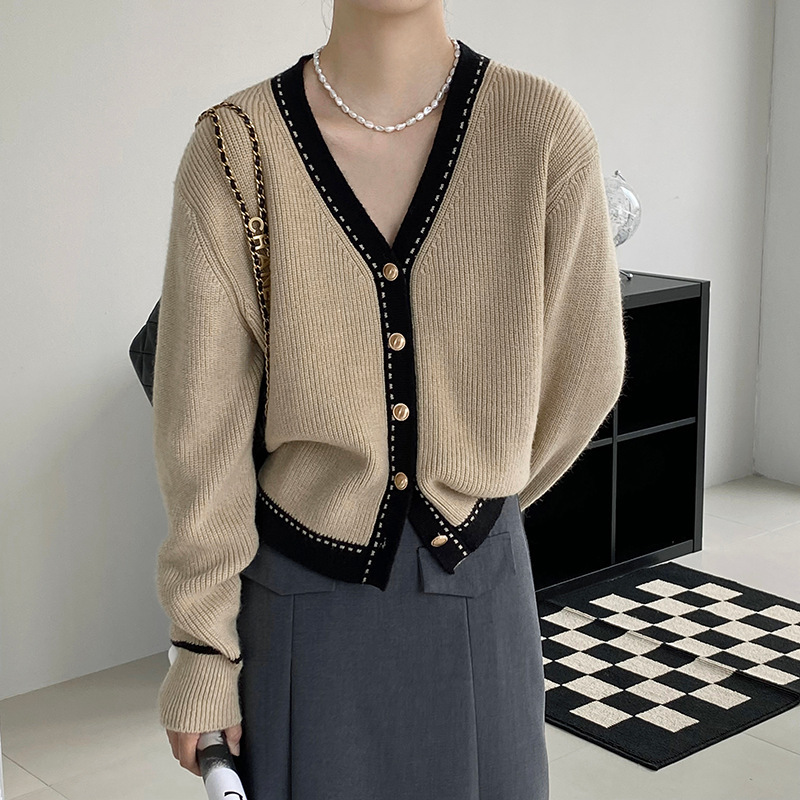 (Mới) Mã L1434 Giá 490K: Áo Len Nữ Tontce Hàng Mùa Xuân Thu Đông Cổ Chữ V Thời Trang Nữ Chất Liệu G01 Sản Phẩm Mới, (Miễn Phí Vận Chuyển Toàn Quốc).