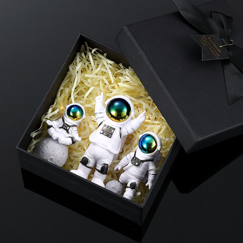 宇航员摆件小太空人模型树脂工艺品家居桌面装饰品情人节生日礼物
