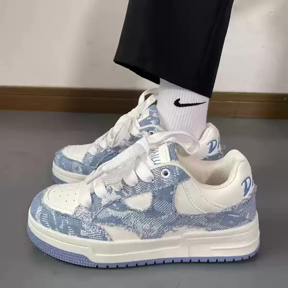 Ins National Trend Casual White Shoes Niche Original Men's and Women's New Sneakers Couples Campus Students Versatile Sports Shoes