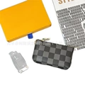 Black grid (with label)