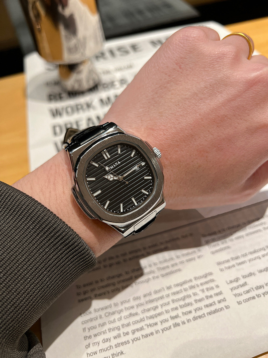 O1CN01PeeISP1Z6v5CmlzGV !!2219695973146 0 cib