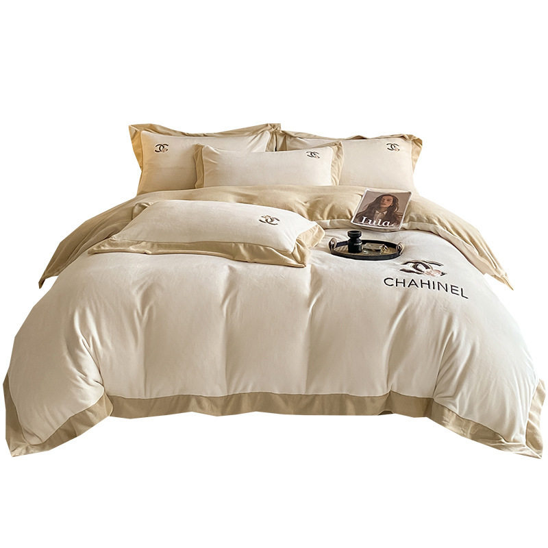 Class a Accessible Luxury Thickeneded Milk Velvet Four-Piece Set Autumn and Winter Double-Sided Baby Velvet Three-Piece Set High-Density Embroidered Quilt Cover Bed Sheets