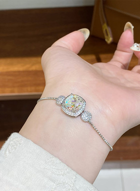 复古时尚精致老钱风简约气质百搭方形锆石手链轻奢中古手饰订结婚