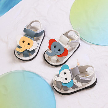 A generation of baby sandals toddler shoes non-slip soft bottom call shoes 0-2 years old baby shoes Baotou children