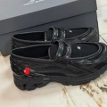 Black mesh