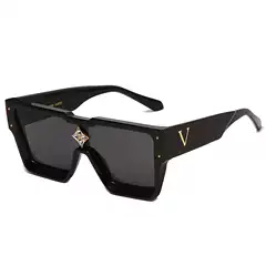 Sunglasses men's and women's square luxury brand big brand sunglasses European and American cross-border wholesale Four Leaf Clover Sunglasses