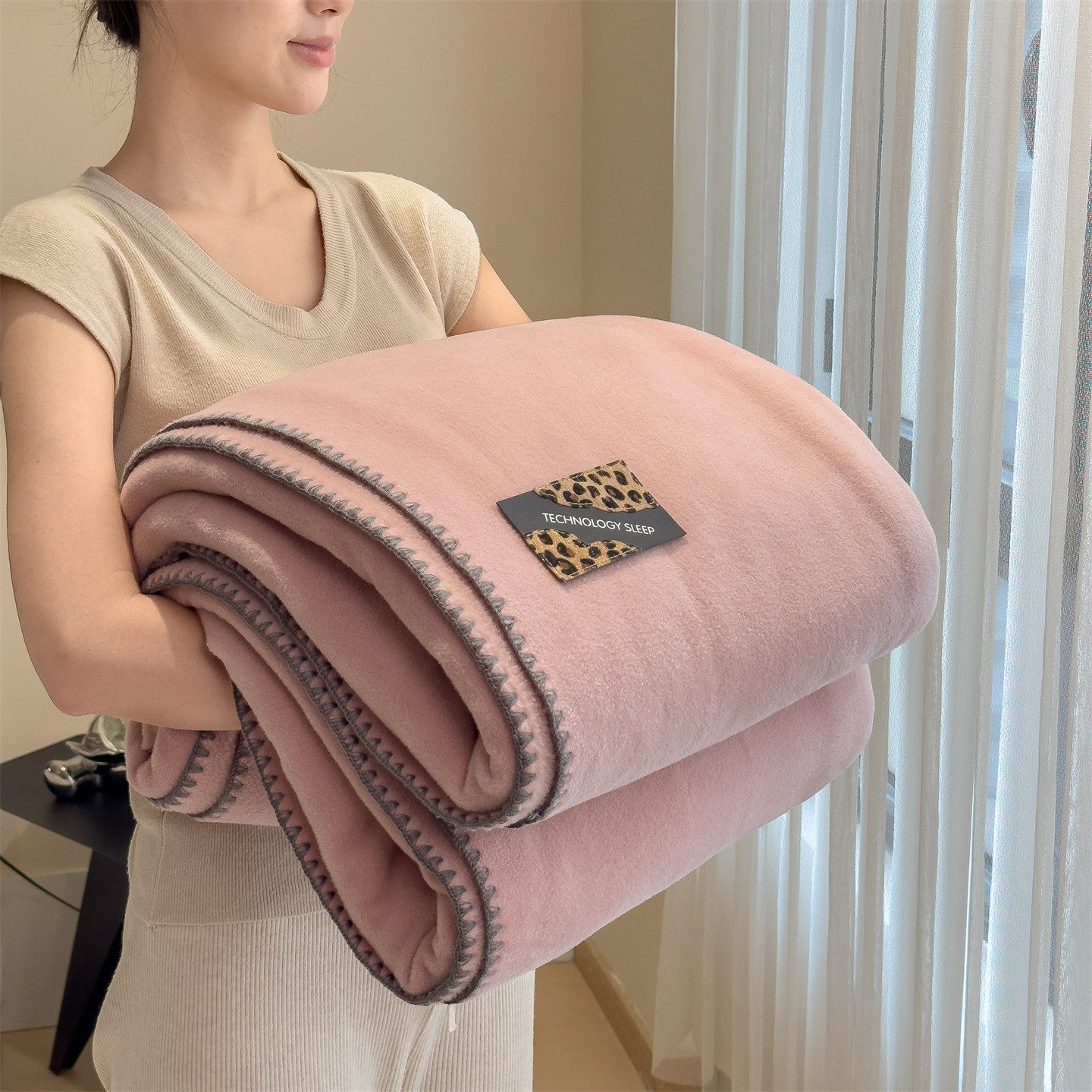 Class a Winter Thickeneded Blanket Flannel Blanket Student Dormitory Blanket Nap Blanket Cross-Border Shawl Blanket Sofa Blanket